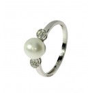 53394 HVITT GULL RING MED  7 MM PERLE OG DIAMANTER 0,08 CT WP  thumbnail