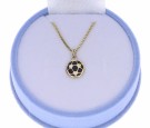 1013345 FOTBALL I GULL MED SORT EMALJE OG KJEDE - DIAMETER: 8 MM thumbnail