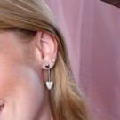 30600220900 RISANOR - HJERTE ØREPYNT I RODINERT SØLV MED BLANKE ZIRKONER - HØYDE: 33 MM x BREDDE: 9,5 MM thumbnail